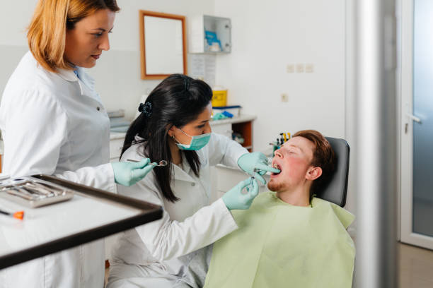 Best Emergency Treatment for Dental Infections or Abscesses in Vcennes, IN
